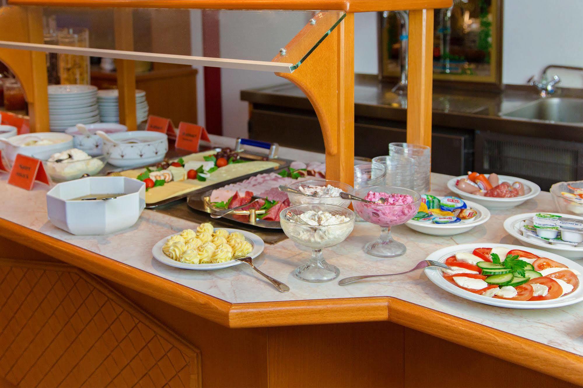 Hotel Montana Lauenau Zewnętrze zdjęcie