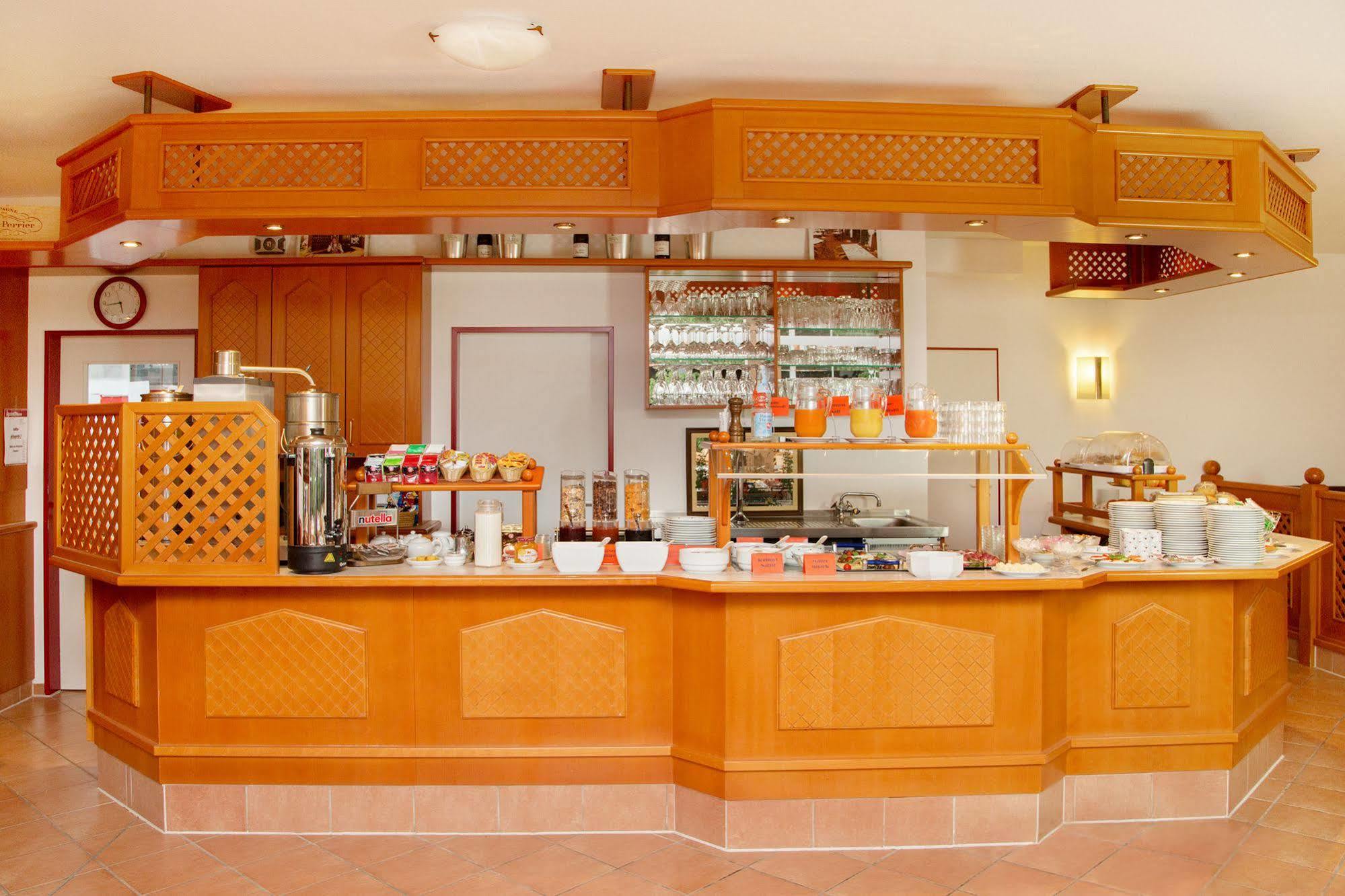 Hotel Montana Lauenau Zewnętrze zdjęcie
