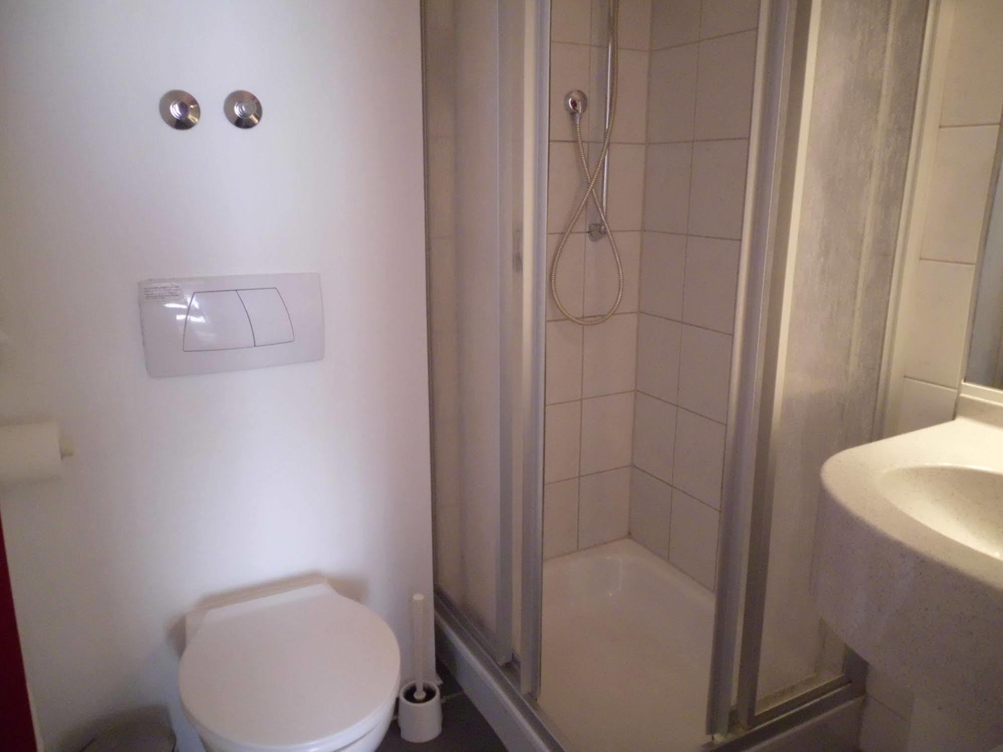 Hotel Montana Lauenau Zewnętrze zdjęcie
