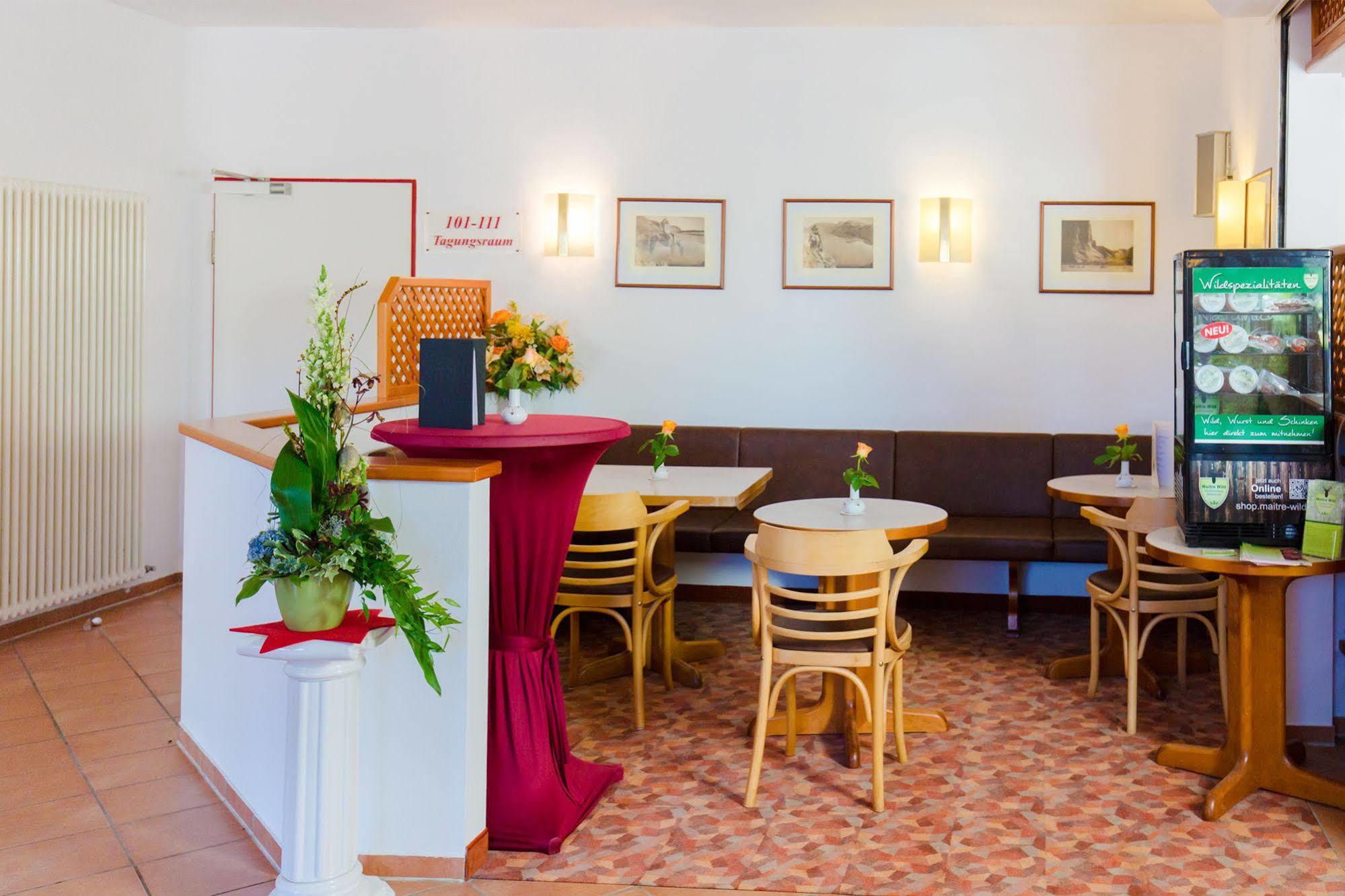 Hotel Montana Lauenau Zewnętrze zdjęcie
